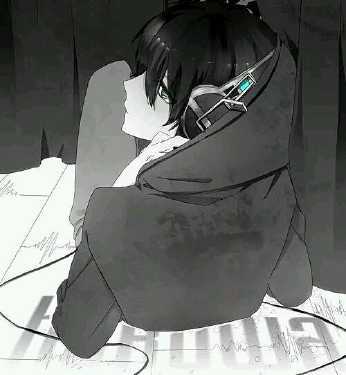 二次元人物头像男生戴耳机