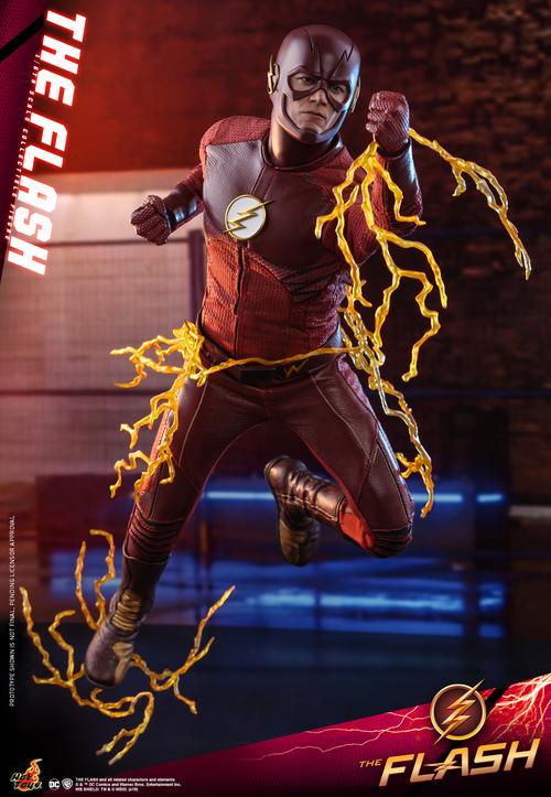hot toys 闪电侠 1:6比例珍藏人偶 重现经典电视剧造型