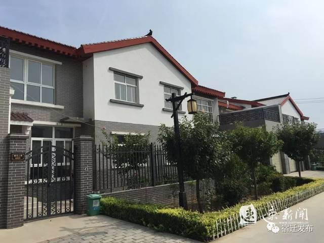 咸阳市礼泉县西张堡镇白村.