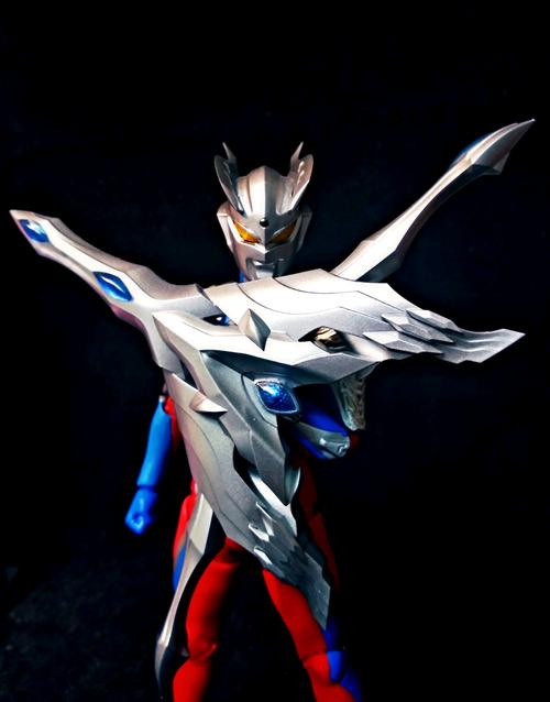 为赛少爷十周年刷一波(shf赛罗×shf帕拉吉之盾×shf无限赛罗)