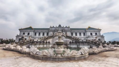 圆明新园是按照圆明园图纸仿建的全新的园林景观,谈不上侵权,他曾对