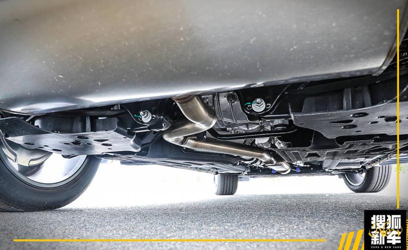 用上沃尔沃动力的爆款星越l实力如何?吉利星越l性能动态首试