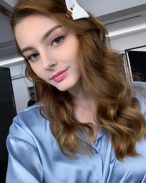 图集白俄罗斯美女时装模特bondarkomarina写真