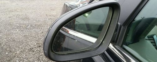 2021款英朗后视镜怎么折叠