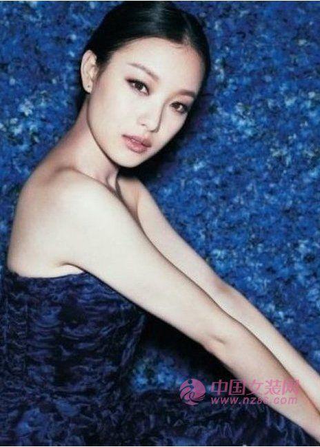 倪妮频登杂志封面 风情各异尽显灵气(组图)_时尚图库
