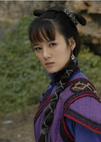 青年霍元甲收视力压三生三世,大唐荣耀女主刘真君摔断韧带撕裂半月板