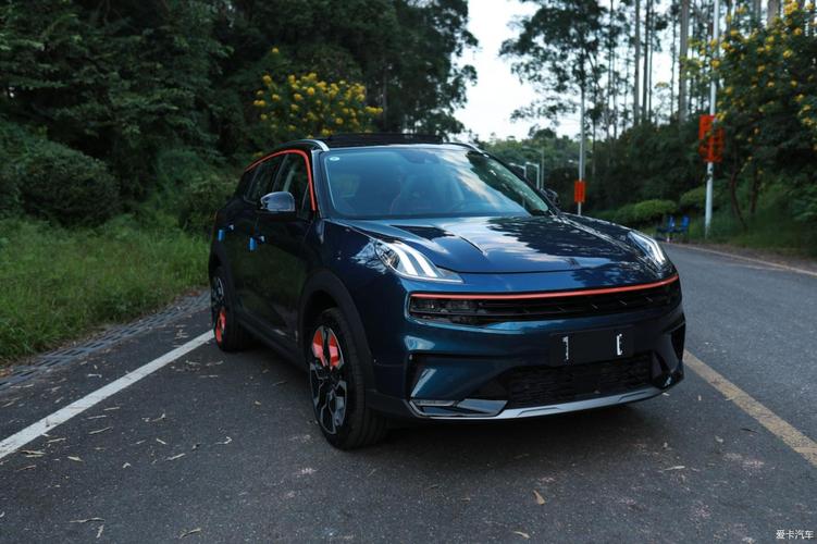 玩车攻略领克06满足年轻人用车刚需还兼顾玩乐的好选择