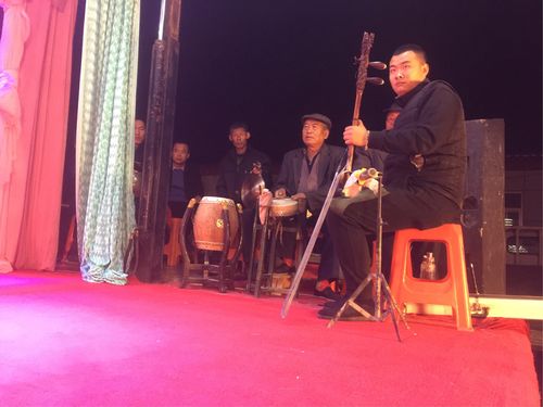 乐队:司鼓～王克光