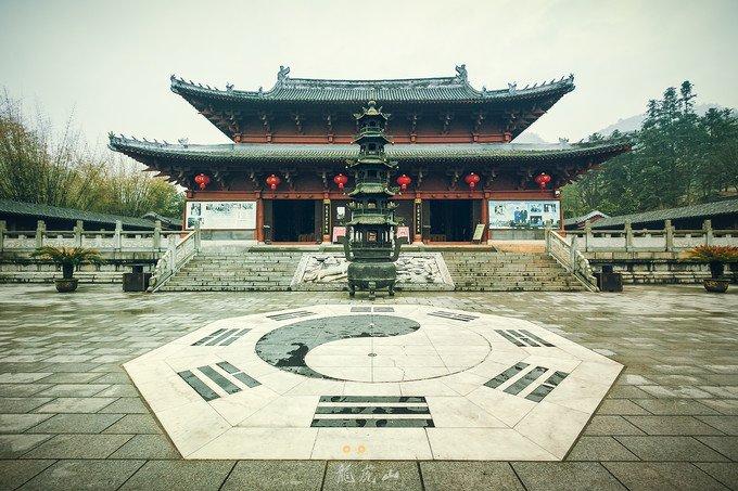 涟漪旋其中,雄鹰舞其上,记鹰潭游-龙虎山旅游攻略--去