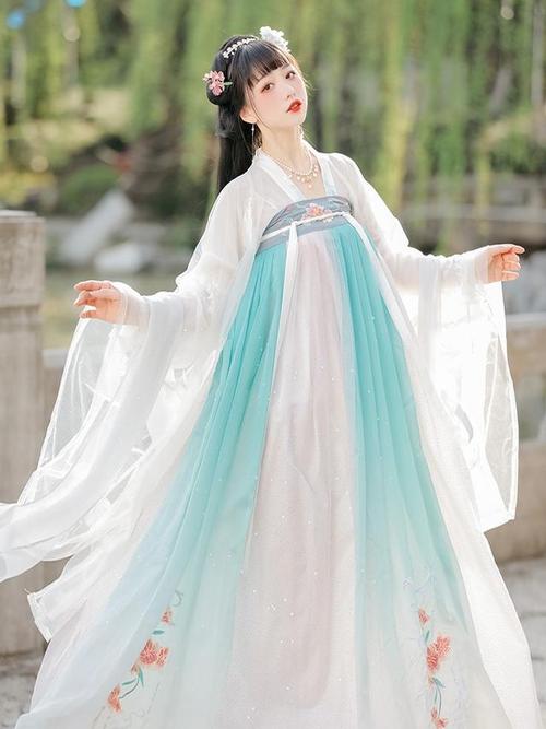 "6米摆"的汉服是什么样的?很多人都误会了,别傻傻不