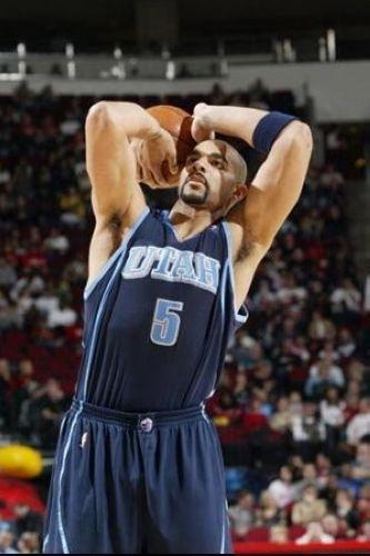 20大丑陋投篮姿势-马里昂三八式,坎比脑后