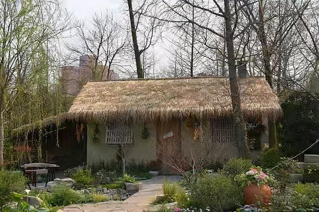 聊斋故事老爹还魂报仇儿子吓坏要跑茅屋了恩怨