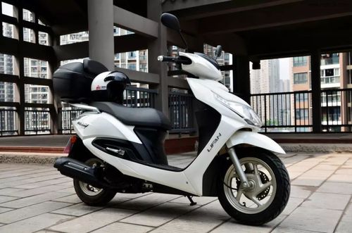 力帆新款踏板车花韵125评测