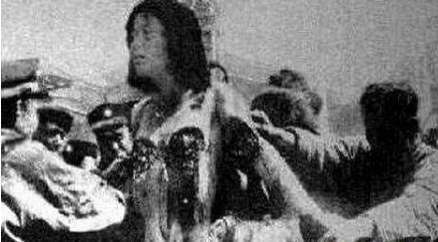 二,凌迟第一刀先割哪