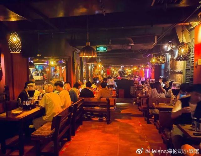 图片来自:@helens海伦司小酒馆