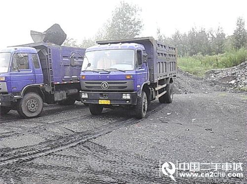 东风 紫罗兰 自卸车 自卸车