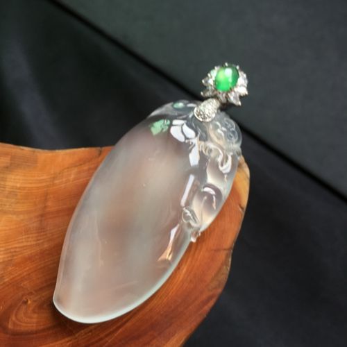 镶18k白金钻石冰玻种福瓜翡翠吊坠价格_图片_货号hy