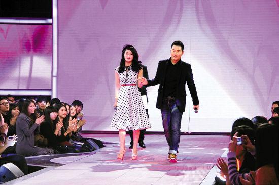 《非诚勿扰》"小周迅"邂逅韩国型男