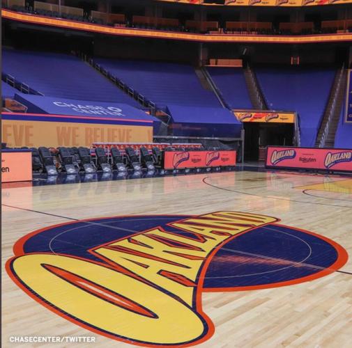 不忘初心,勇士"永远的奥克兰"地板今日首秀