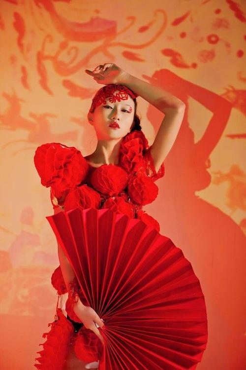 中国红美女人像~~~~~~~~~~~~~~~~~图片13