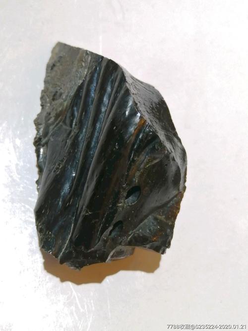 黑金刚石原石