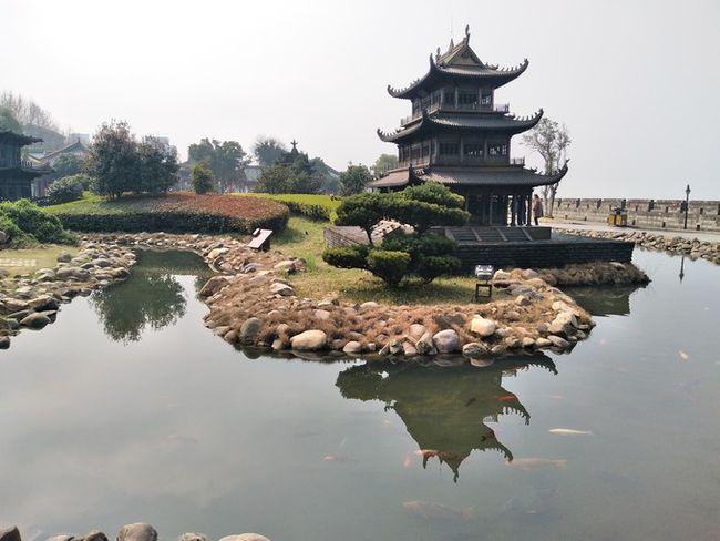 最新岳阳楼和洞庭湖旅游攻略,岳阳一日游必去景点推荐