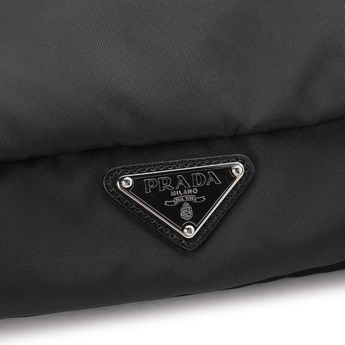 【18春夏】prada/普拉达 中性款式黑色尼龙手拿包旅行包1n0352 067 f