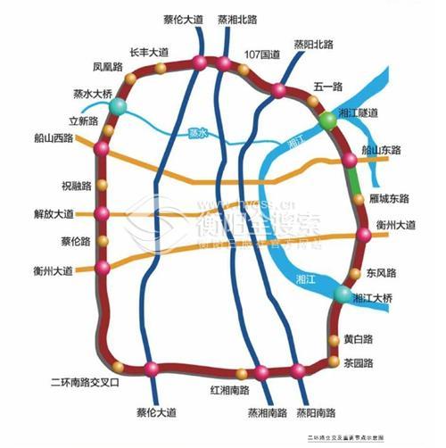 全线无红绿灯,最快速,最多立交,最多地下通道是二环路的最显著特点.