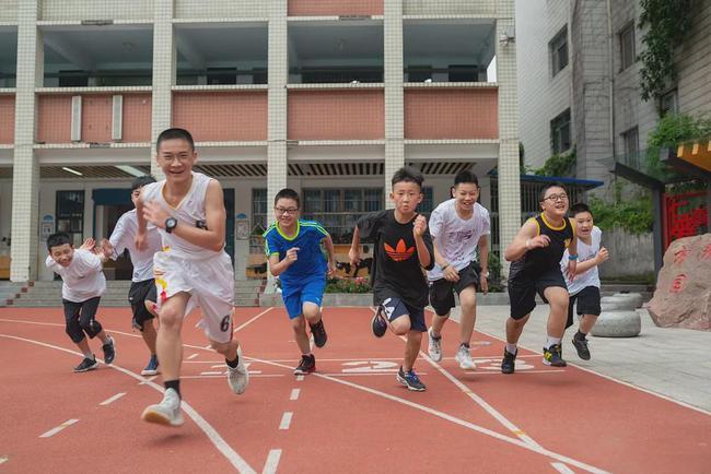 南充市大北街小学拾光61奋斗61奔赴远方