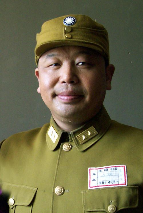 吕新舜,中国大陆影视演员,代表作品《三国》,《新安家族》,《天涯