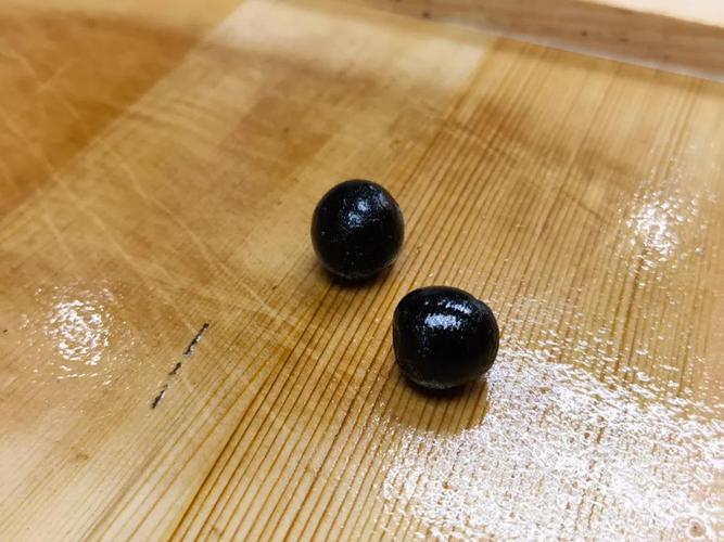 小小"中医"上线,传统手工制作山楂丸