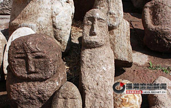 道县鬼崽岭石像身世之谜 当地人传言是阴兵