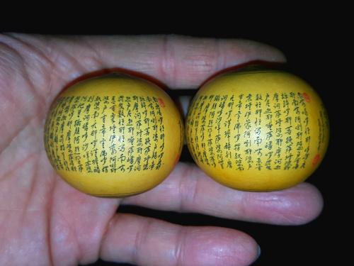 丰一阁精品金学阳微雕鸡蛋手捻小葫芦针画大悲咒一对收藏韩款·.