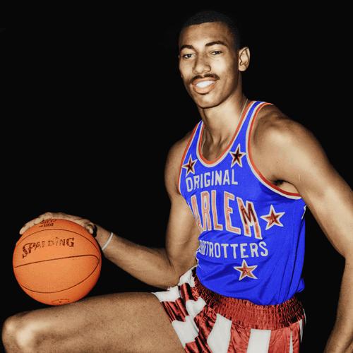 wilt chamberlain by world telegram staff photographer (cc 2.0)