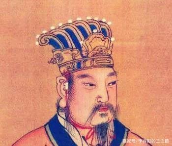 周懿王死后,理应由太子姬燮继位,但是姬燮懦弱无能,姬辟方(周懿王叔父