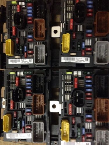 东风雪铁龙世嘉标致307/308/408保险丝盒