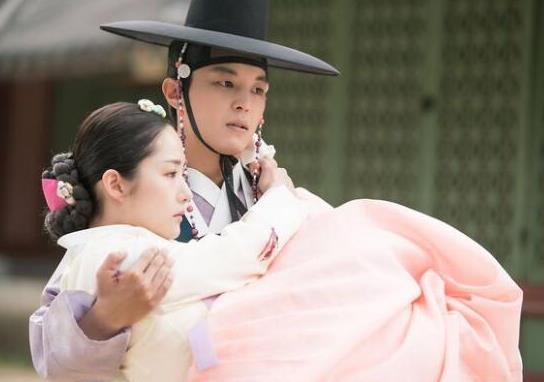 韩国十大经典古装电视剧,一枝梅是水母迷你连续剧,茶母是月火剧