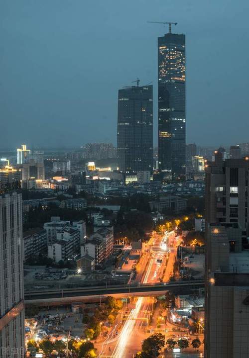 高341米,投资50亿!镇江第一高楼——镇江苏宁广场