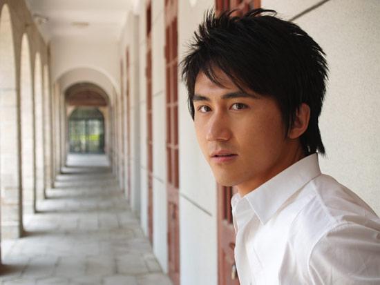 小马奔腾影视专题 > 正文  小马奔腾影视文化发展有限公司   艺人资料