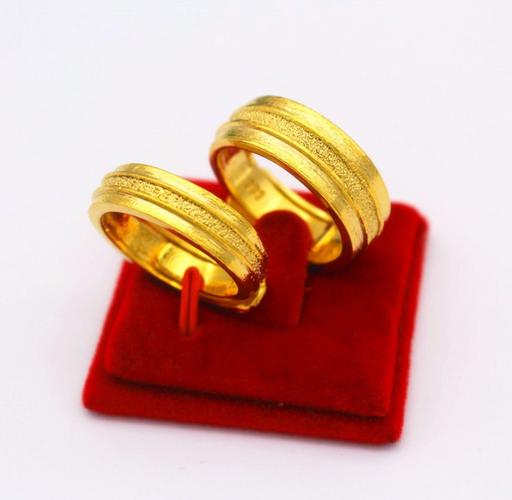 金戒指情侣一对999