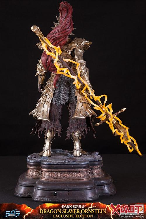first 4 figures《黑暗之魂》猎龙者 翁斯坦 全身雕像