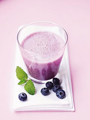 蓝莓花茶和蜂蜜能一起喝吗有什么作用—— 可以,能提神,通便,润肤