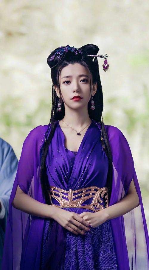 《媚者无疆》最美不是李一桐,而是一袭紫衣神秘妩媚的