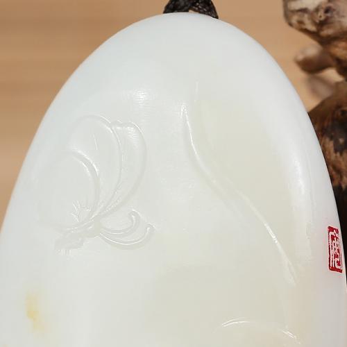 姑苏国玉省级玉雕大师张安琪 和田玉挂件蝶恋花 赐福加持