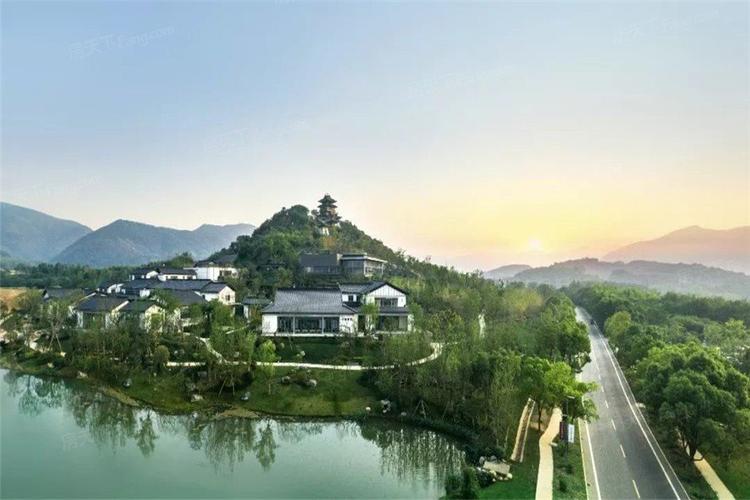 雅达阳羡溪山湖父镇高关注度楼盘多维度分析