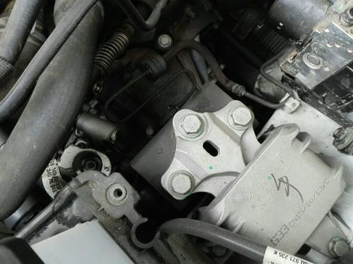 宝来散热器的拆卸方法