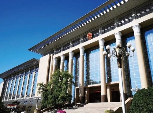 最高人民法院为什么在门口台阶上种了棵树