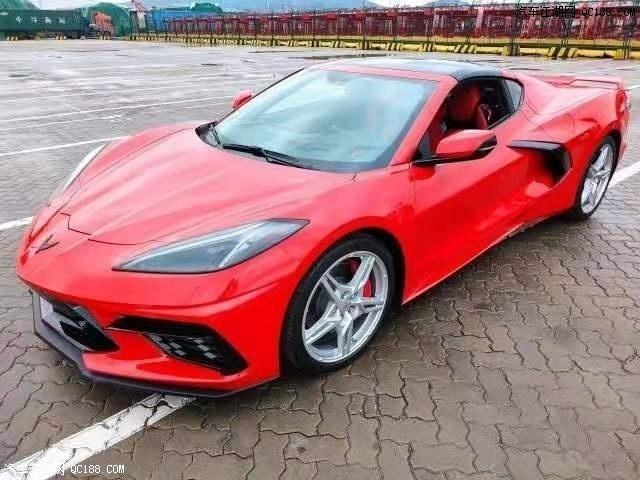 超级跑车2021款雪佛兰科尔维特c8实拍