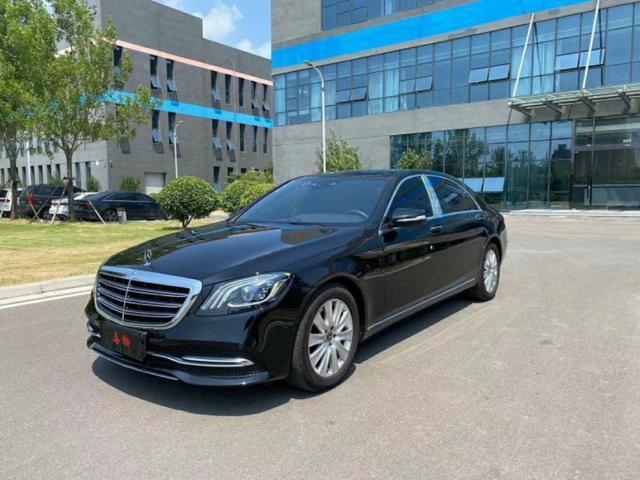 今天说新款2019年奔驰s350,3.0t双涡轮增压