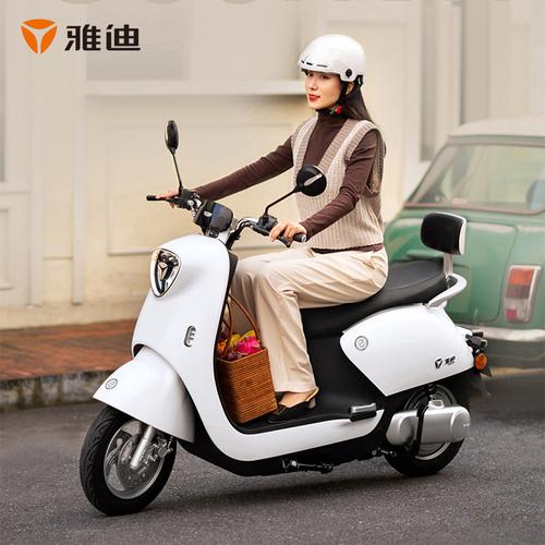 雅迪电动车m6冠能版60v电动轻便摩托车男女出行通用代步电瓶车